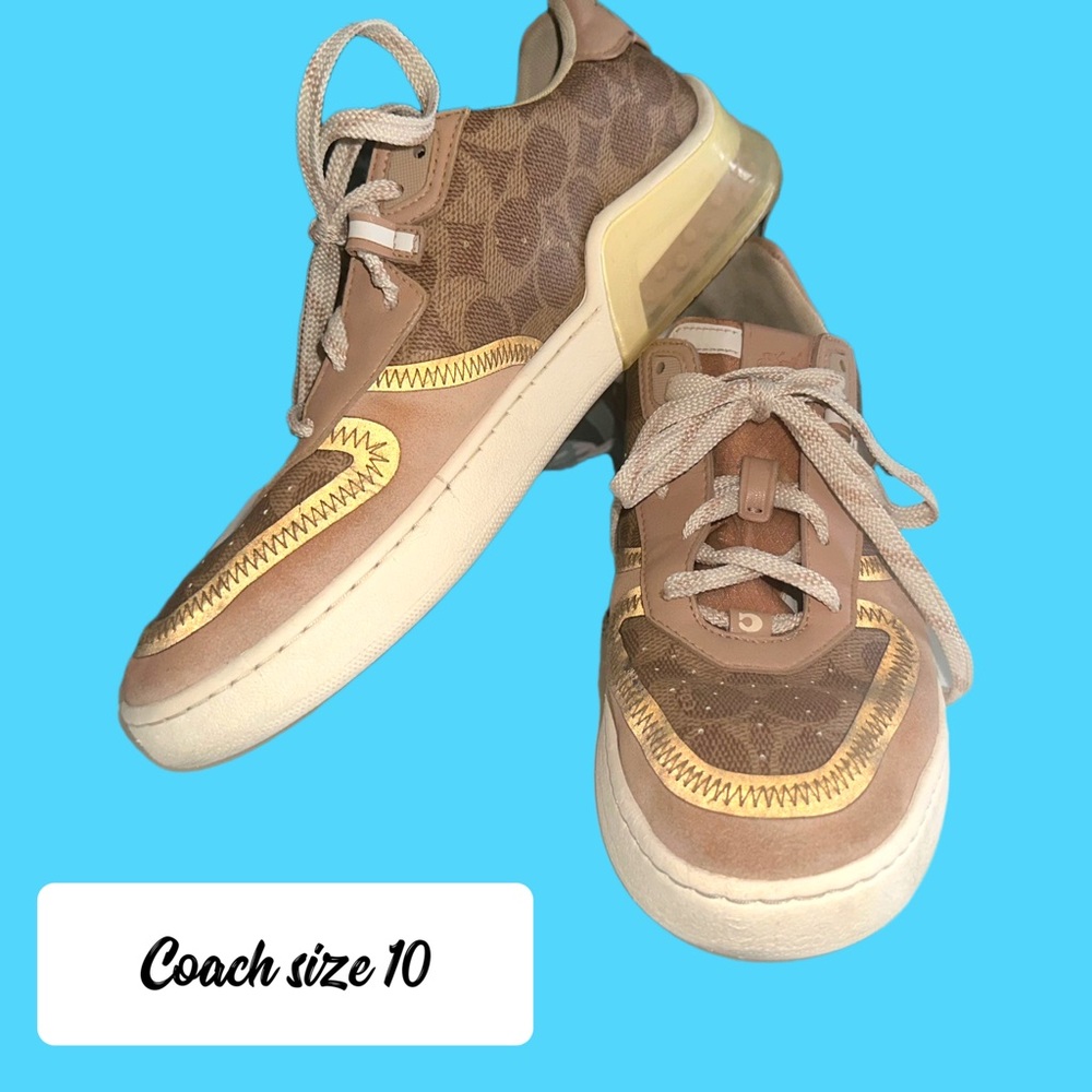 Coach pale pink and brown logo sneakers/ trainers. Low top sneakers.